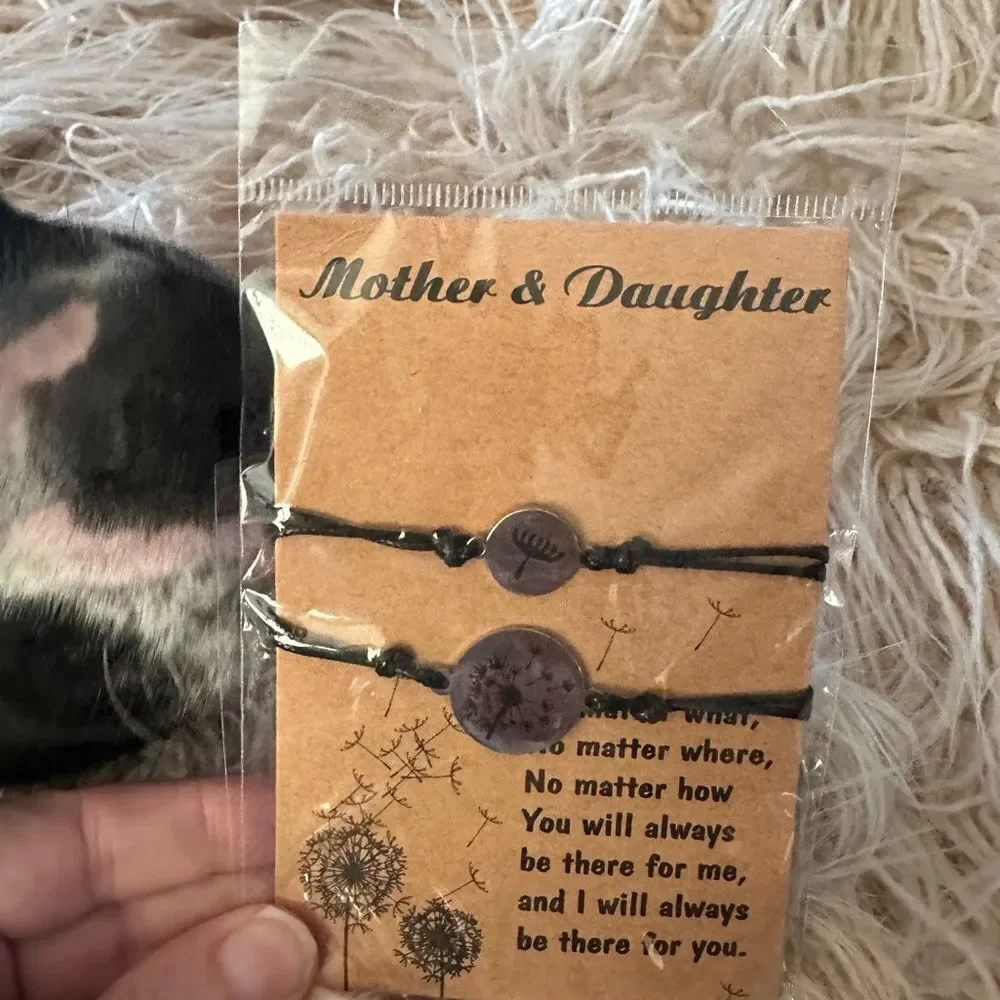 Mother Daughter Bracelet Set 🌲 Stocking Stuffer NWT - Picture 7 of 8